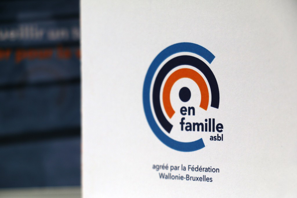 Logo En famille